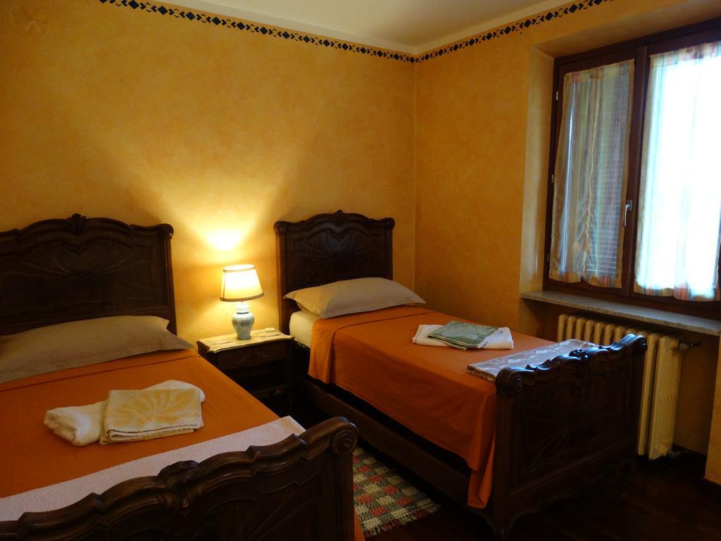 Agriturismo Casa De Colores Moretta Dış mekan fotoğraf